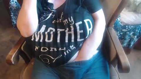 Lilly  online show from January 2025 08:08:01 AM