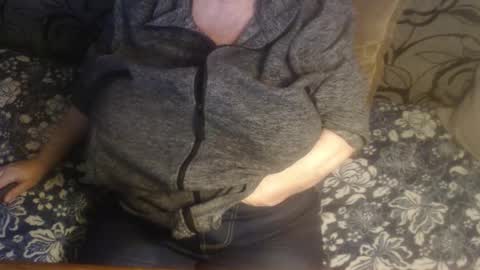 Lilly  online show from November 2025 12:07:01 PM