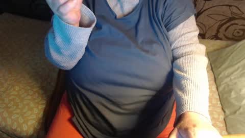 Snapshot of new_milf chatting on May 2026 02:51:01 AM Lilly online show from May 2026 02:51:01 AM