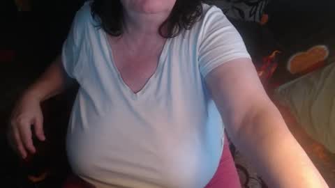 Snapshot of new_milf chatting on June 2026 02:58:02 AM Lilly online show from June 2026 02:58:02 AM
