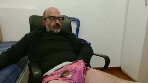 simi online show from October 2025 07:26:02 PM