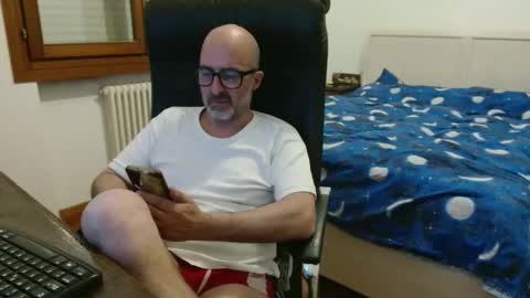 simi online show from April 2026 05:50:01 PM