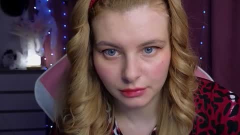 Snapshot of newdayo chatting on October 2025 06:47:01 AM newdayo online show from October 2025 06:47:01 AM