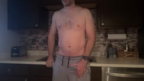 newguy_097 online show from November 2025 02:11:01 PM