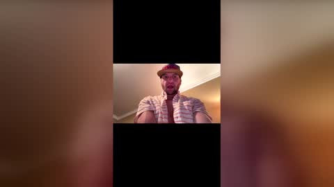 Snapshot of newmanharrison5 chatting on April 2026 01:04:01 PM newmanharrison5 online show from April 2026 01:04:01 PM
