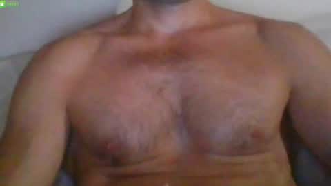 Snapshot of newtyguy90 chatting on June 2026 09:39:01 PM newtyguy90 online show from June 2026 09:39:01 PM