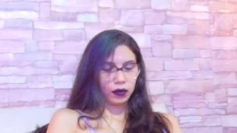 Snapshot of nextdoor_fantasy chatting on May 2026 10:06:01 PM nextdoor_fantasy online show from May 2026 10:06:01 PM