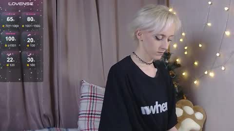 Snapshot of nextvibe1 chatting on December 2025 08:05:02 PM NextVibe1 online show from December 2025 08:05:02 PM