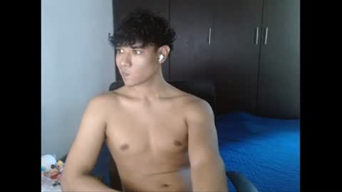 Snapshot of ney_quiroz chatting on August 2026 07:13:02 PM ney hotman online show from August 2026 07:13:02 PM