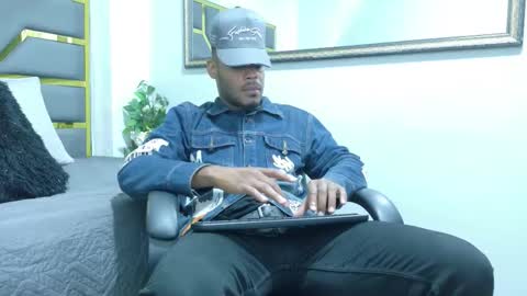 neytanmalcon online show from November 2025 08:43:01 PM