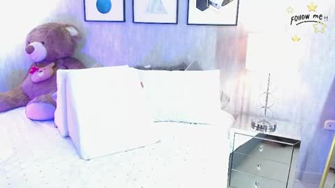 Snapshot of neytiri_moon chatting on May 2026 12:10:01 PM Sandra online show from May 2026 12:10:01 PM