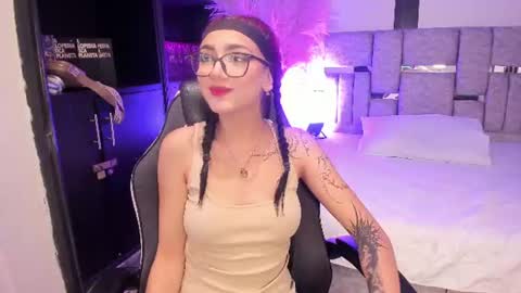 Snapshot of nezukoo_1 chatting on June 2026 01:05:01 AM nezukoo_1 online show from June 2026 01:05:01 AM