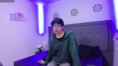 Ivan online show from March 2026 12:30:02 PM