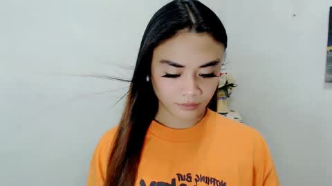 hottie nicole online show from April 2026 12:32:01 AM