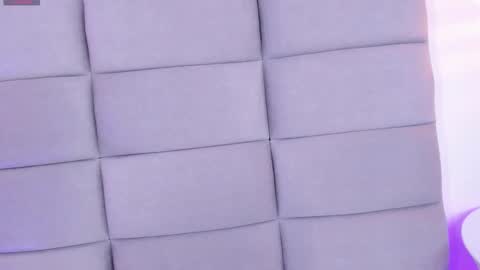 Nia online show from January 2026 12:09:02 PM