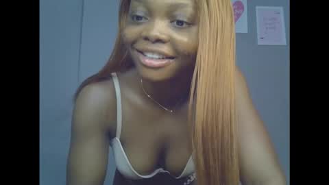 Niababy5 online show from February 2026 07:06:02 PM