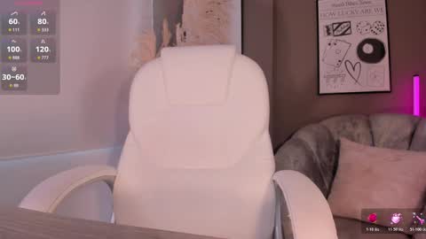 Snapshot of niaevans_x chatting on February 2026 01:05:02 PM Nia online show from February 2026 01:05:02 PM