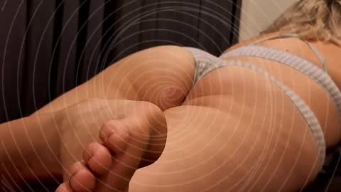 Kim online show from February 2026 05:52:01 PM