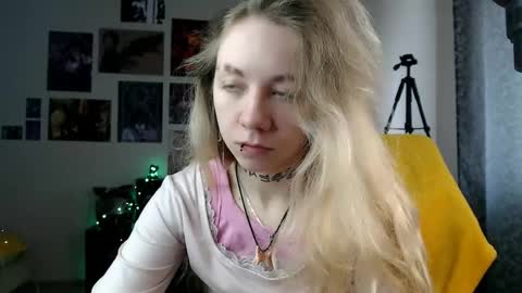 Snapshot of nica_kawaii chatting on April 2026 09:59:01 AM nica_kawaii online show from April 2026 09:59:01 AM