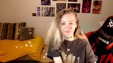 Snapshot of nica_kawaii chatting on June 2026 12:24:01 AM nica_kawaii online show from June 2026 12:24:01 AM