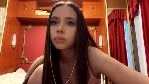 Snapshot of nice_kisss chatting on February 2026 02:21:02 PM Alice online show from February 2026 02:21:02 PM