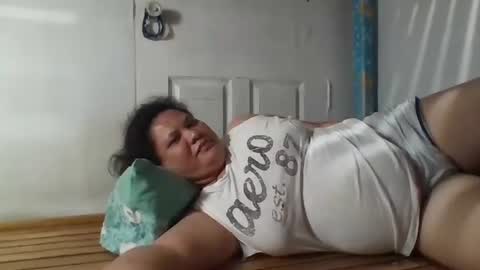 Snapshot of niceasianpussy chatting on September 2025 01:00:01 PM niceasianpussy online show from September 2025 01:00:01 PM