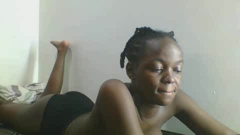 Snapshot of nicefantacy chatting on April 2026 12:05:02 AM nicefantacy online show from April 2026 12:05:02 AM