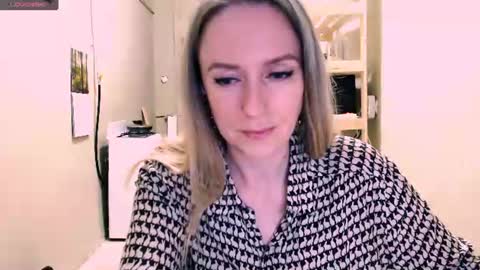 Snapshot of nicekat chatting on June 2026 08:10:01 PM Kathrine online show from June 2026 08:10:01 PM