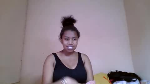 Snapshot of nicelly01 chatting on May 2026 06:21:03 AM nicelly01 online show from May 2026 06:21:03 AM