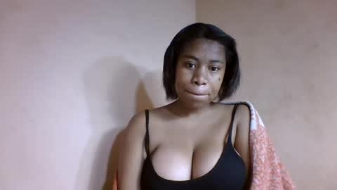 Snapshot of nicelly01 chatting on July 2026 10:58:02 PM nicelly01 online show from July 2026 10:58:02 PM