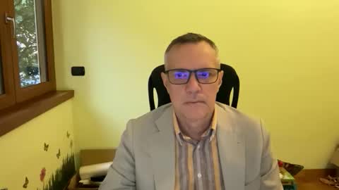 Andrew online show from October 2025 04:20:02 PM