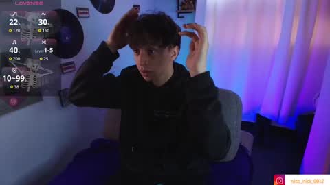 Snapshot of nick_bangover chatting on September 2025 06:57:02 PM Nico online show from September 2025 06:57:02 PM