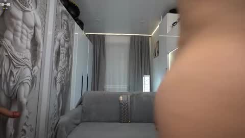 Snapshot of nick_howlenxx chatting on December 2025 07:54:01 PM nick_howlenxx online show from December 2025 07:54:01 PM