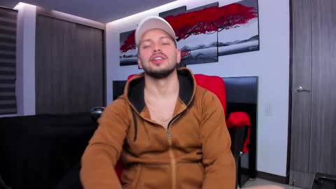 Snapshot of nick_klaus chatting on October 2025 11:23:01 PM Nick Klaus online show from October 2025 11:23:01 PM