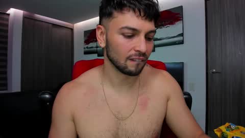 Snapshot of nick_klaus chatting on November 2025 12:09:01 AM Nick Klaus online show from November 2025 12:09:01 AM