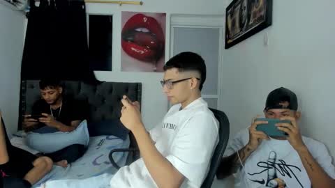 Snapshot of nick_master2 chatting on April 2026 04:29:01 AM nick_master2 online show from April 2026 04:29:01 AM