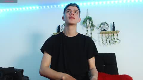 Snapshot of nick_torn chatting on July 2026 03:15:01 PM Nick online show from July 2026 03:15:01 PM