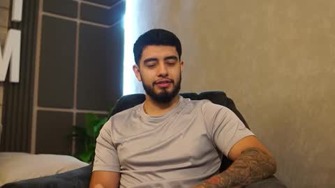 Jhohan online show from December 2025 12:47:02 PM