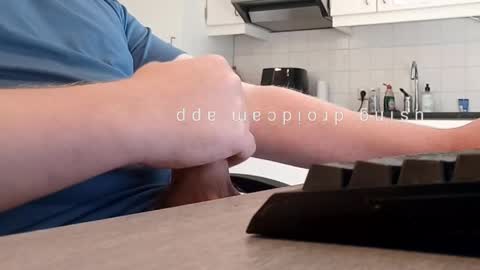 nick_x_b online show from April 2026 02:12:02 PM