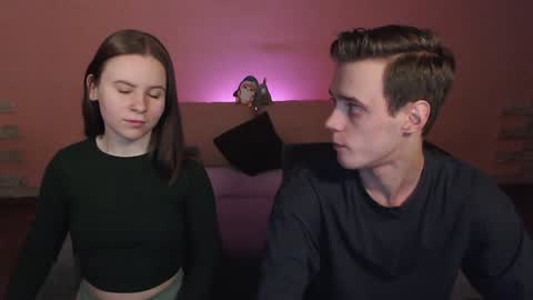 Snapshot of nickandmolly chatting on January 2025 05:05:02 PM nick and molly online show from January 2025 05:05:02 PM