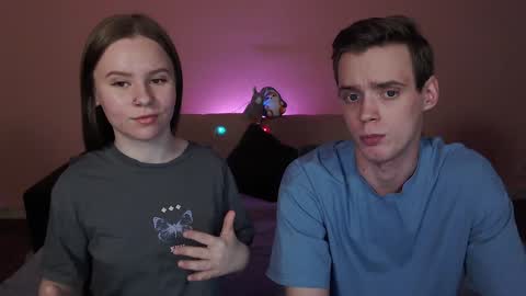 Snapshot of nickandmolly chatting on January 2025 04:11:01 PM nick and molly online show from January 2025 04:11:01 PM