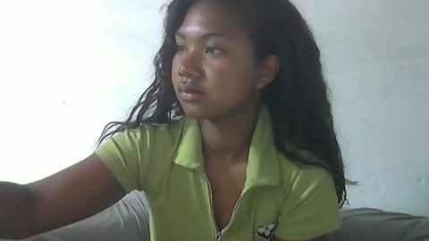 Snapshot of nickiqqyuu chatting on May 2026 12:06:02 AM nickiqqyuu online show from May 2026 12:06:02 AM