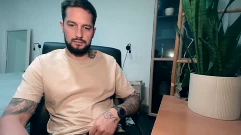 Nick maxx online show from October 2025 10:47:02 AM