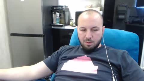 Julian online show from March 2026 10:13:01 PM