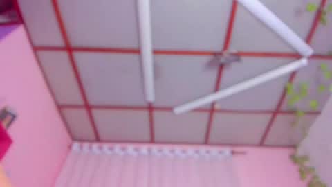 Snapshot of nickoll_ chatting on May 2026 09:12:01 PM Nicol online show from May 2026 09:12:01 PM