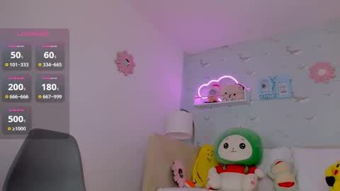 Nicolas online show from March 2025 05:24:02 PM