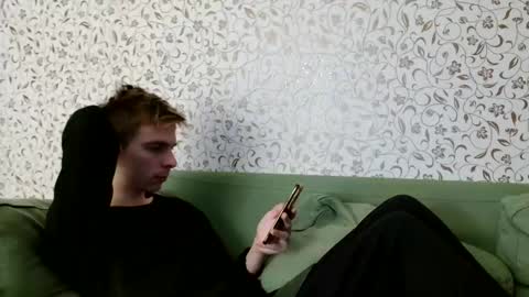 Snapshot of nicksuper8 chatting on December 2024 06:28:01 PM Nick online show from December 2024 06:28:01 PM