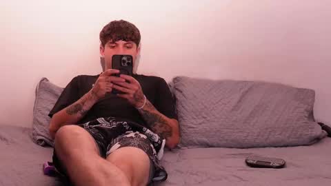 Snapshot of nicky_and_blake chatting on March 2025 09:48:01 PM nicky and blake online show from March 2025 09:48:01 PM