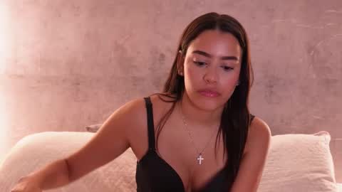 Snapshot of nicky_and_blake chatting on September 2025 06:18:02 PM nicky and blake online show from September 2025 06:18:02 PM