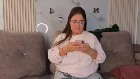 nicky_as online show from April 2026 01:14:01 PM